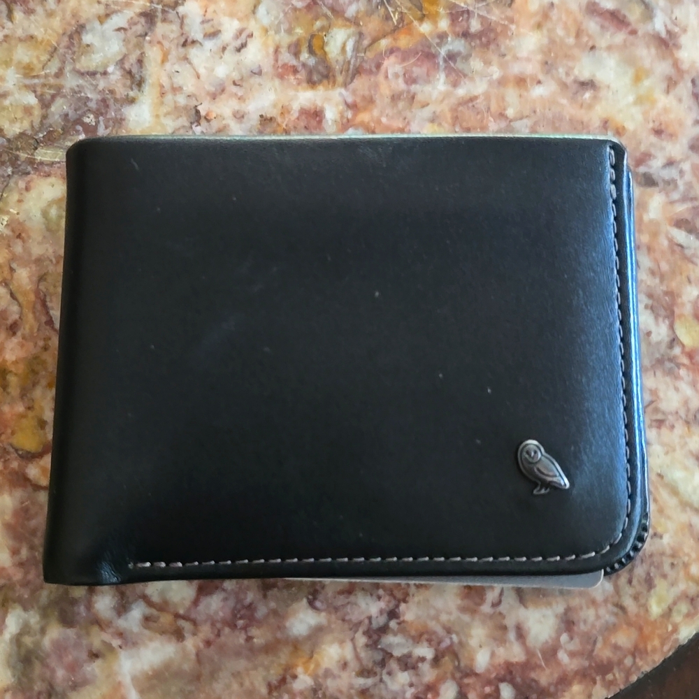 Bellroy mens wallet Black